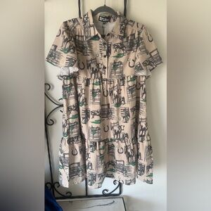 2 Fly Co Women’s Hitchin Post Tan & Green Western Print Dress Size Small